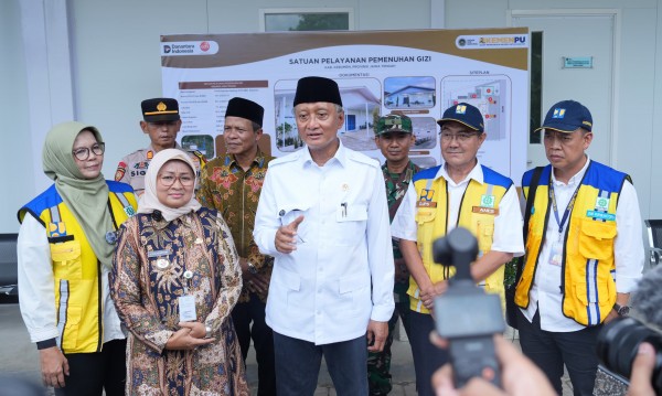 Menteri Dody Tinjau Prototipe Dapur BGN di Kebumen, Menjadi Standar Bagi Pembangunan 222 SPPG