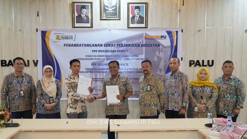 Penandatanganan Surat Perjanjian Kerjasama Pekerjaan Rehabilitasi dan Pebangunan Jaringan Irigasi dan Saluran Pengaman D.I. Lambunu dan D.I. Gumbasa